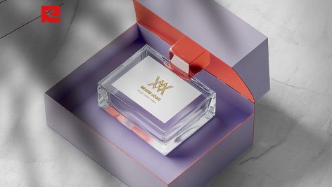 موکاپ لایه باز لیبل شیشه عطر و ادکلن